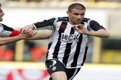 غزال يساهم في فوز ليفانتي على بيتيس إشبيلية