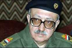 الأمريكيون سلموا طارق عزيز و 25 مسؤولا سابقا في نظام صدام  إلى السلطات العراقية