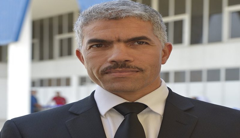عزوزة  يبحث عن «إحرام» الحجاج