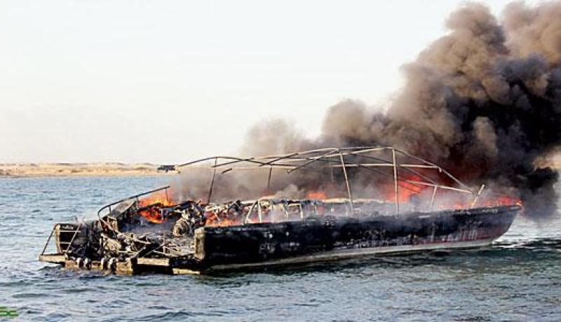 حريق مجهول يلتهم قارب نزهة بطول 5 امتاربميناء شرشال