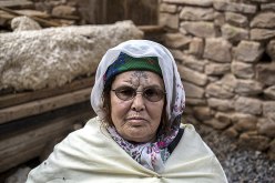 صور للأورسيات بالوشم التقليدي الذي زادهن جمالا