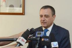 وزير الصناعة و المناجم يؤكد على ضرورة حماية الأراضي الفلاحية