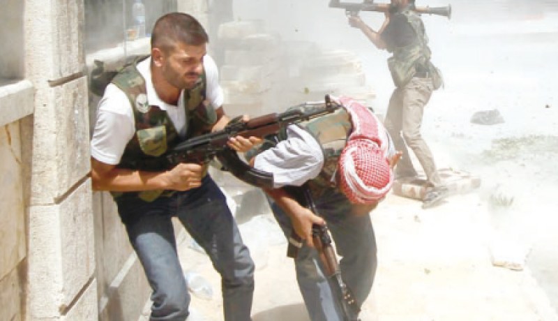 أكثر من مائة قتيل بسوريا والحر يتقدم بحلب