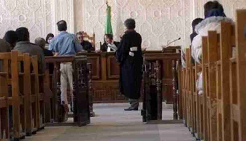 إيداع شاب الحبس بعدما حوّل مستودع مجمّع «عدل» بالكاليتوس إلى وكر للرذيلة