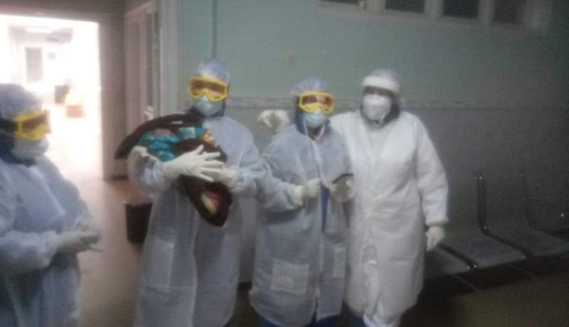 غليزان.. سيدة مصابة بفيروس كورونا تضع مولودها بمستشفى محمد بوضياف