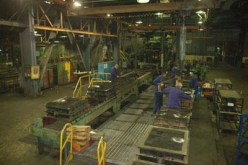 الحكومة تمنح قروضا ميسرة للمؤسسات العمومية لمواجهة الإفلاس