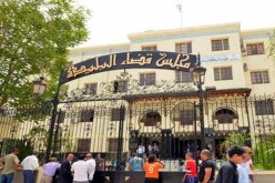 نزلاء متهمون بالاغتصاب داخل السجن يحولون قاعة المحكمة إلى فوضى ويتحدون القاضي بعبارات مهينة