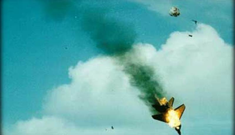 مقاتلو المعارضة السورية يسقطون طائرة حربية في ريف حلب