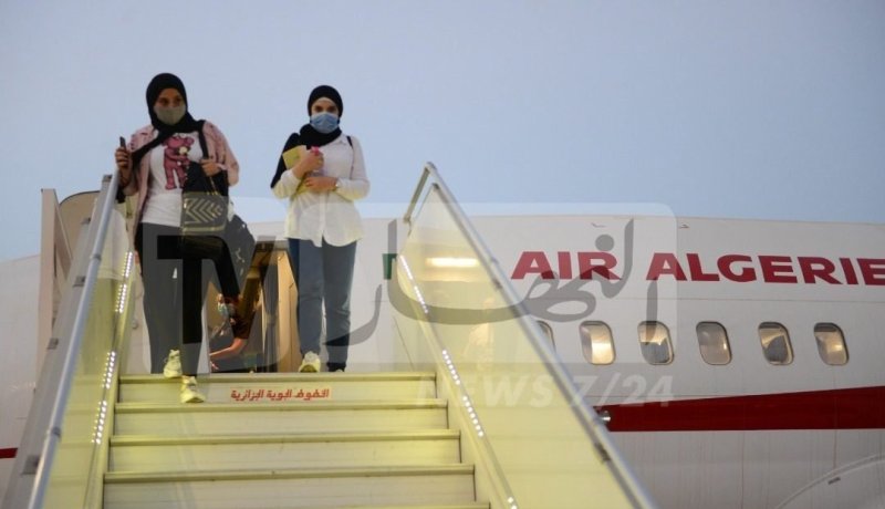 مواصلة إعادة فتح المجال الجوي