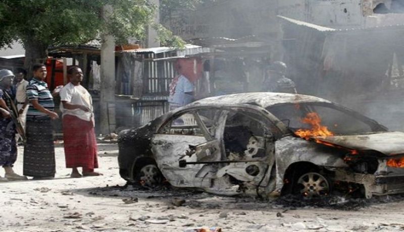 إرتفاع حصيلة إنفجار سيارة مفخخة في مقديشيو إلى 6 قتلى