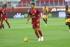 نجم الخضر مُرشح لجائزة أفضل لاعب في الليغ 2