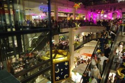 المركز التجاري‮ ‬والتسلية‮ '' ‬باب الزوار‮'' ‬ينفتح على الأسرة الجزائرية