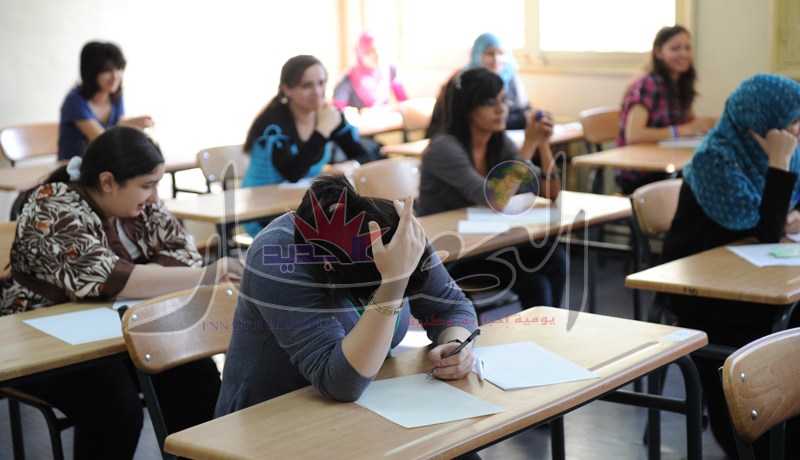 جمع ملفات مترشحي البكالوريا بالمدارس لاستخراج بطاقاتهم البيومترية