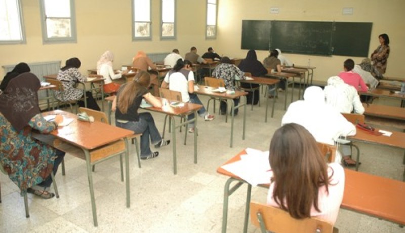 سيارات إسعاف وأطباء لتمكين التلاميذ المرضى من اجتياز البكالوريا