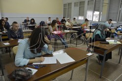 توقيف الدراسة منتصف ماي.. و20 يوما أمام تلاميذ الباك للمراجعة