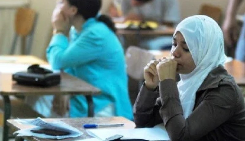 مترشحو الآداب ''كل المواد كانت سهلة باستثناء الرياضيات والباك فيها فيها