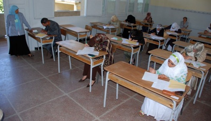 الإمتحانات البيضاء من 2 إلى 13 ماي المقبل