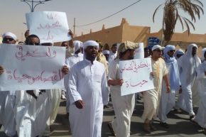 بالفيديو مظاهرات سلمية في بشار بعد صلاة الجمعة للمطالبة بتفعيل عقوبة الإعدام بعد مقتل الطفل ياسين