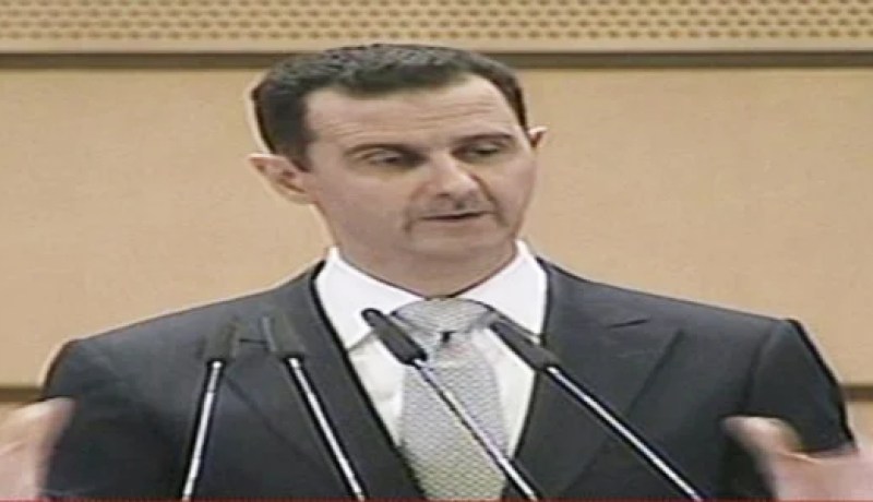 الأسد يحذر من أي تدخل أجنبي