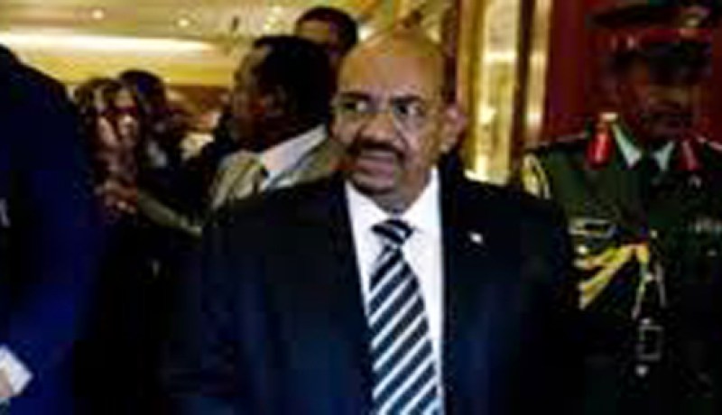 الرئيس السوداني يعلن عن سلطة دارفور الإقليمية