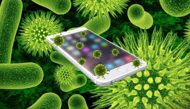 “الموبايل” أقذر من مقاعد المراحيض بـ 10 مرات