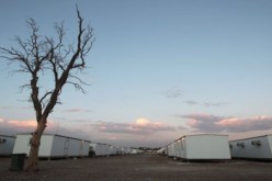 وصول حوالي 400 معارض إيراني إلى معسكرهم الجديد في بغداد