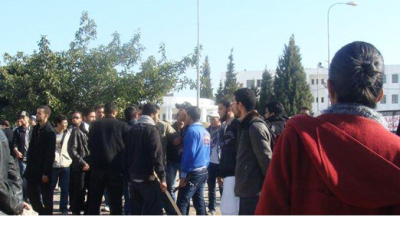 إصابة 3 اشخاص في موجهات بأسلحة بيضاء بين طلبة داخل الحرم الجامعي بالبليدة