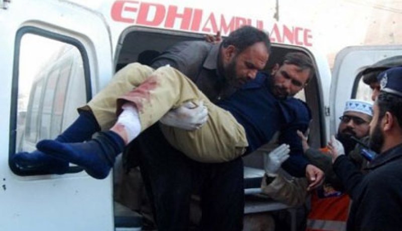 مقتل واصابة 46 شخصاً اثر انفجار عبوة ناسفة في باكستان