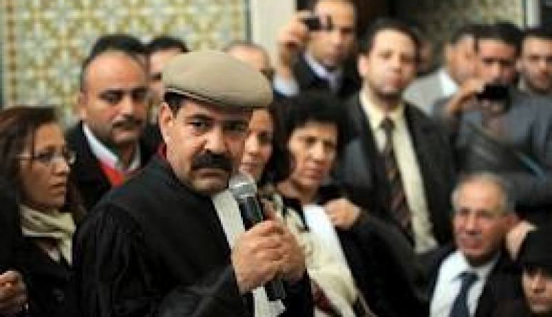 فرنسا تعرض منح جنسيتها على ابنتي القيادي التونسي الراحل شكري بلعيد