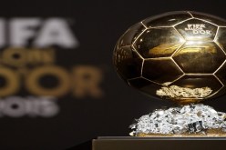 بالصورة.. تسريب غلاف مجلة فرانس فوتبول يكشف هوية الفائز بالكرة الذهبية