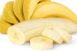 فوائد مذهلة لقشر الموز أهمها تبييض الأسنان وتلميع الأثاث