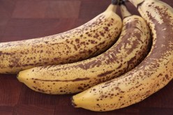 بيع بالمزاد العلني لـ51 حاوية «بنان» فاسد في ميناء وهران