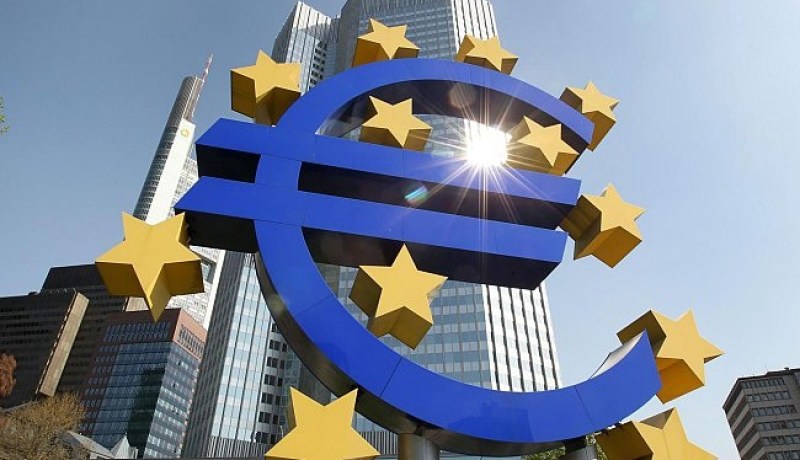 البنك المركزي الأوروبي يبقى معدل فائدته الرئيسية عند 1%