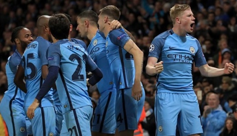 بالفيديو.. مانشستر سيتي يقهر برشلونة بثلاثية في دوري الأبطال