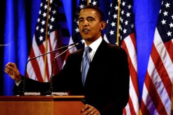 اوباما يستانف المحاكمات في غوانتانامو وينظم الاعتقال غير المحدد زمنيا