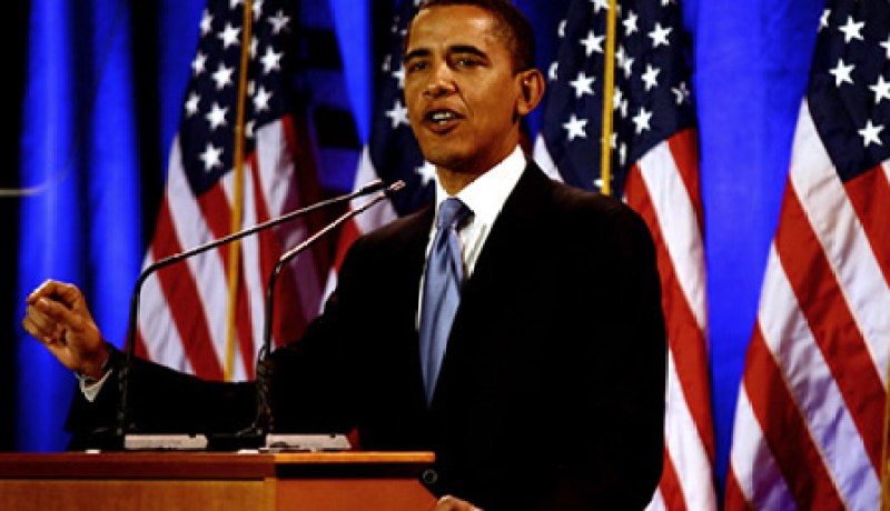 اوباما يستانف المحاكمات في غوانتانامو وينظم الاعتقال غير المحدد زمنيا