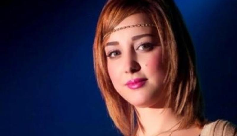 هل يوجد شبه بين بسمة بوسيل ونجمة إغراء عالمية قارن بنفسك