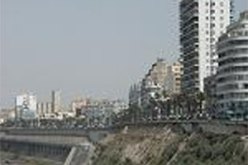 خوفا من موتها تحت أنقاض سكناتها المهترئة المهددة بالانهيار…عائلات بحي سان بيار بوهران تهدد باقتحام سكنات جديدة في غياب البديل