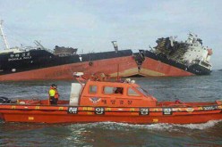 مقتل 3 اشخاص اثر انفجار سفينة بكوريا الجنوبية