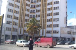 دعوى قضائية ضد محام يشغل فضاء عموميا بمعسكر: سماسرة العقار يحاصرون بناية المسرح البلدي