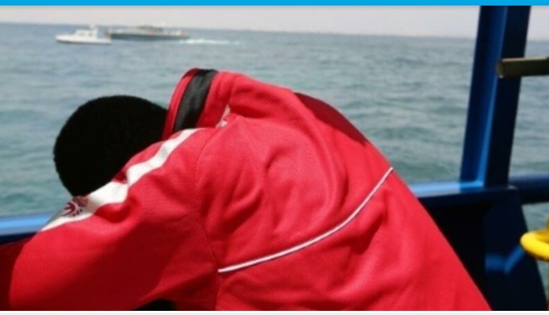 تونس: فقدان أكثر من 40 مهاجرا إثر انقلاب قاربهم