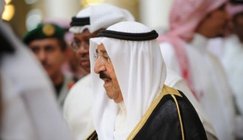 أمير الكويت يقبل استقالة الحكومة