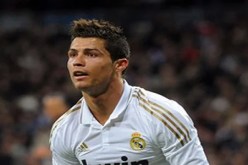 مانشستر سيتي يحضر عرض خيالي لضم كريستيانو رونالدو