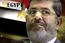 مرسي يبحث ازمة الاعلان الدستوري مع عدد من الشخصيات الحزبية والعامة