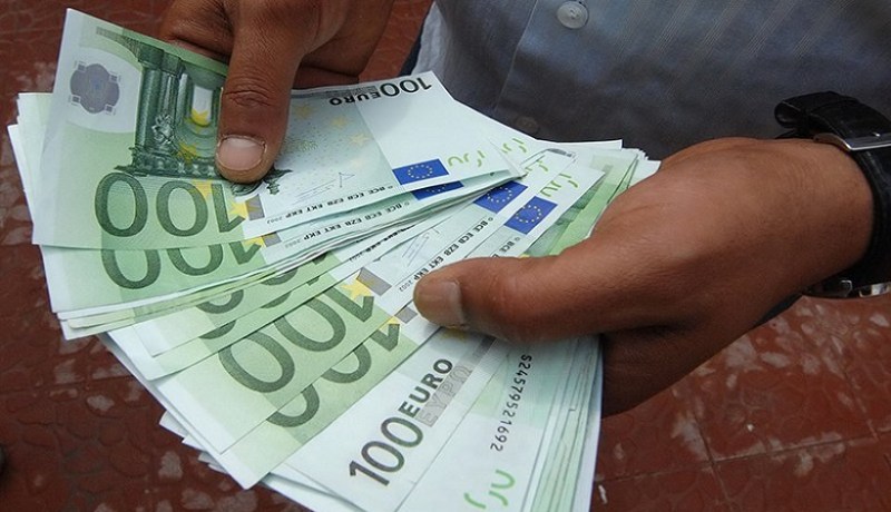 إحباط محاولة تهريب 3900 أورو عبر مطار بجاية