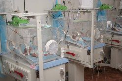 أب لستة أطفال‮ ‬ينجب من منظّفة توأما‮ ‬غير شرعي‮ ‬ويرميان به في‮ ‬مستشفى بني‮ ‬مسوس