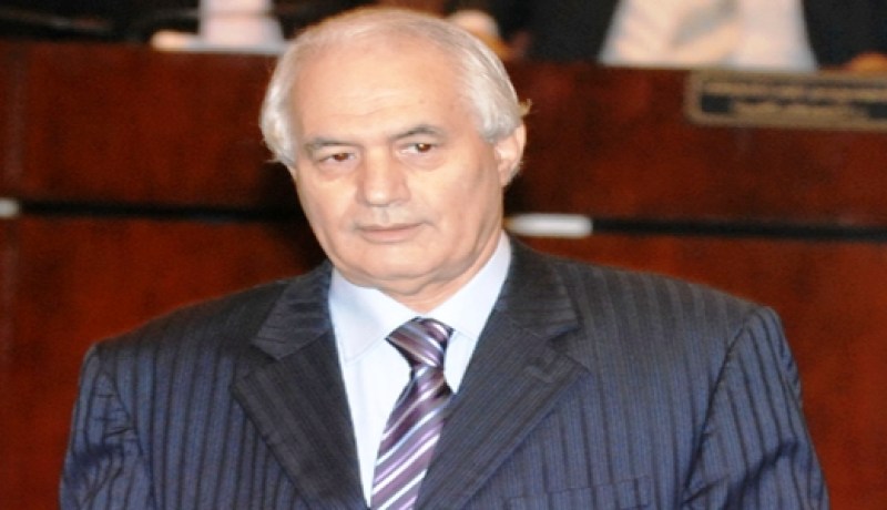 الميني ممنوع في المحاكم