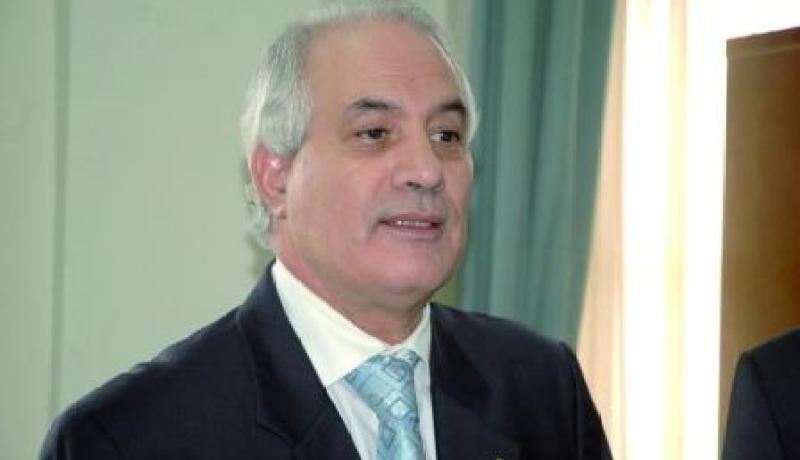 قاضي لا يملك بطاقة “الشفاء” !