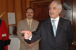 مواطن فوق العادة‮…!‬