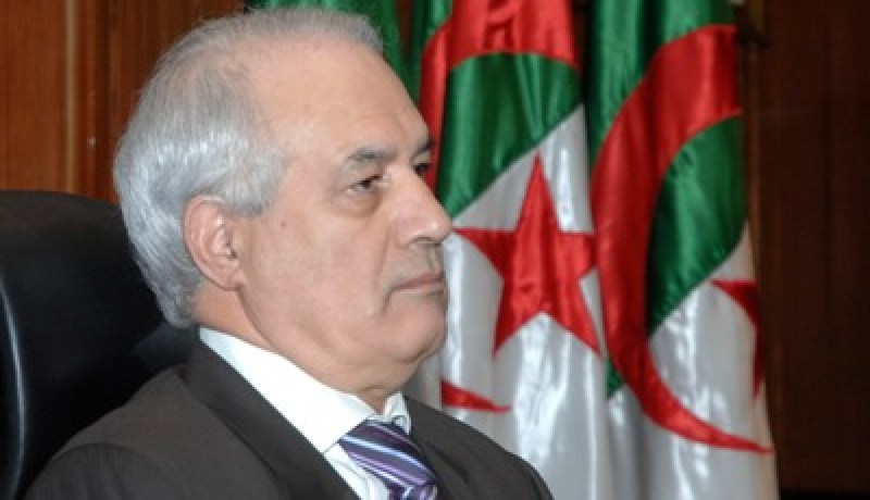 بلعيز‮..‬يتعرّض إلى نوبةٍ‮ ‬قلبية